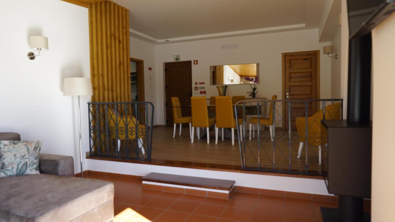 Lago Azul Villas Ferreira do Zezere Luaran gambar