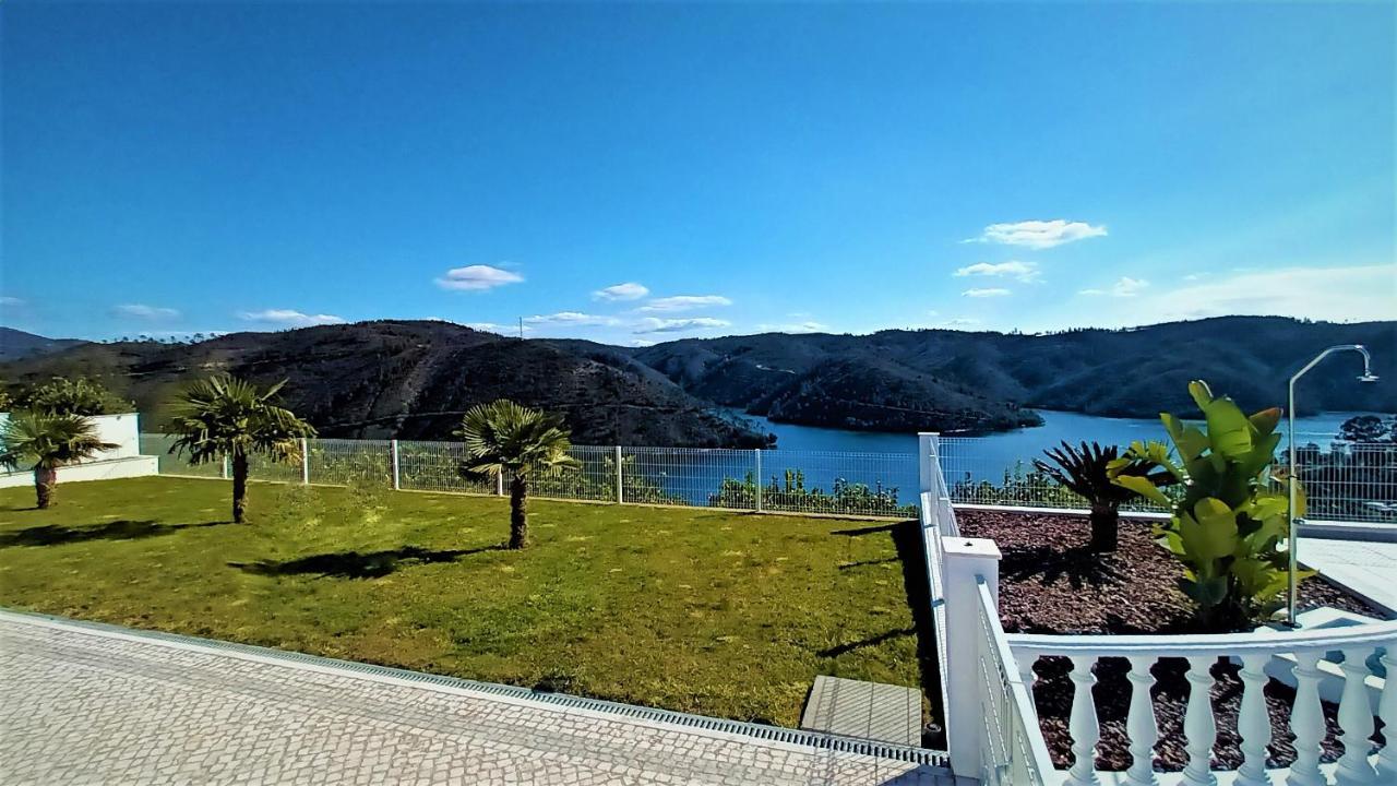 Lago Azul Villas Ferreira do Zezere Luaran gambar