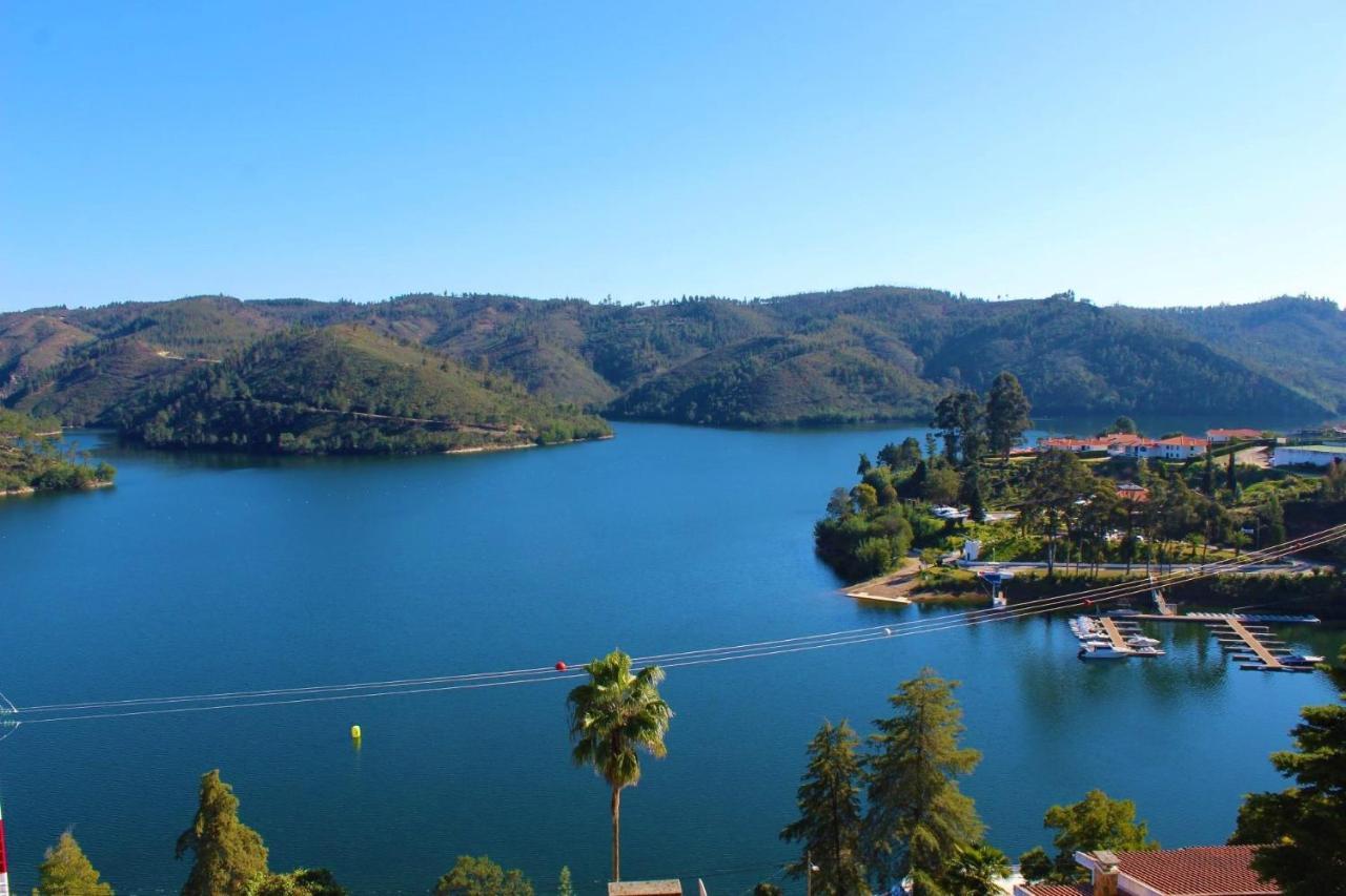 Lago Azul Villas Ferreira do Zezere Luaran gambar